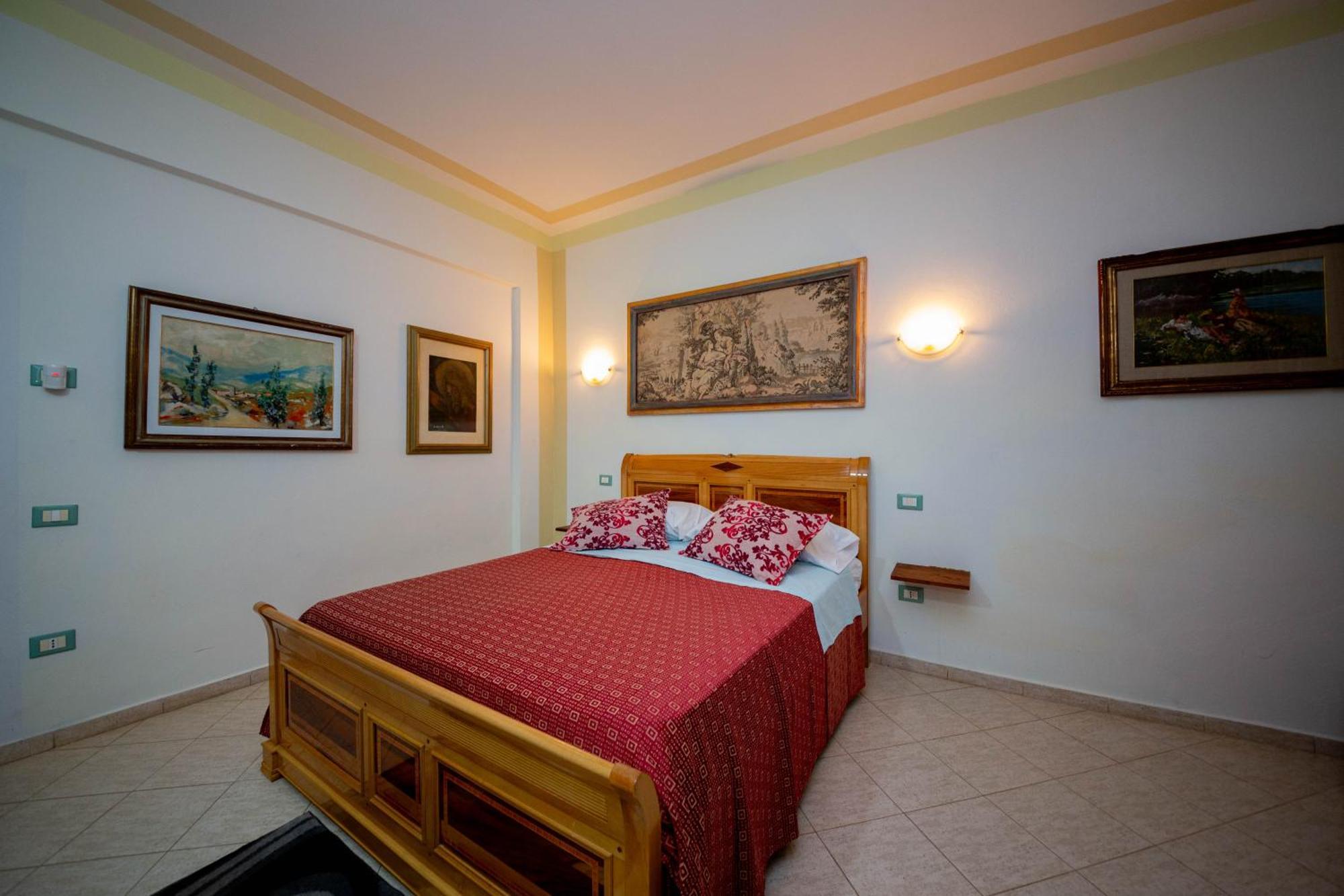 Hotel "San Saena " Radhimë Eksteriør billede
