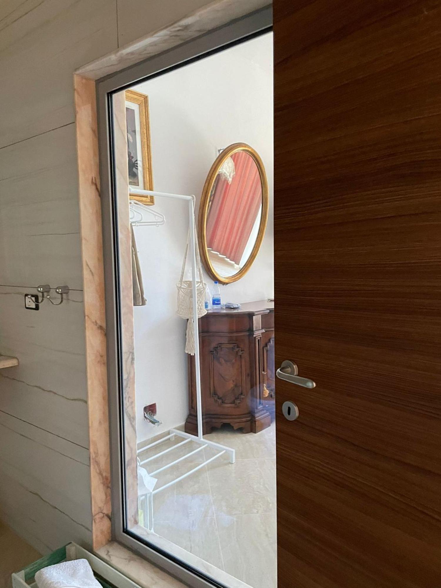 Hotel "San Saena " Radhimë Eksteriør billede
